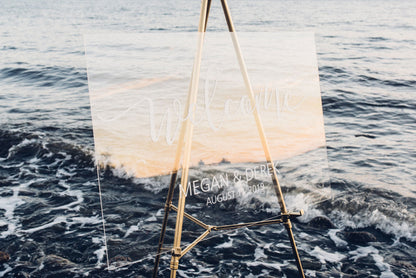 Acrylic wedding welcome sign with vinyl decal at a beach style wedding  